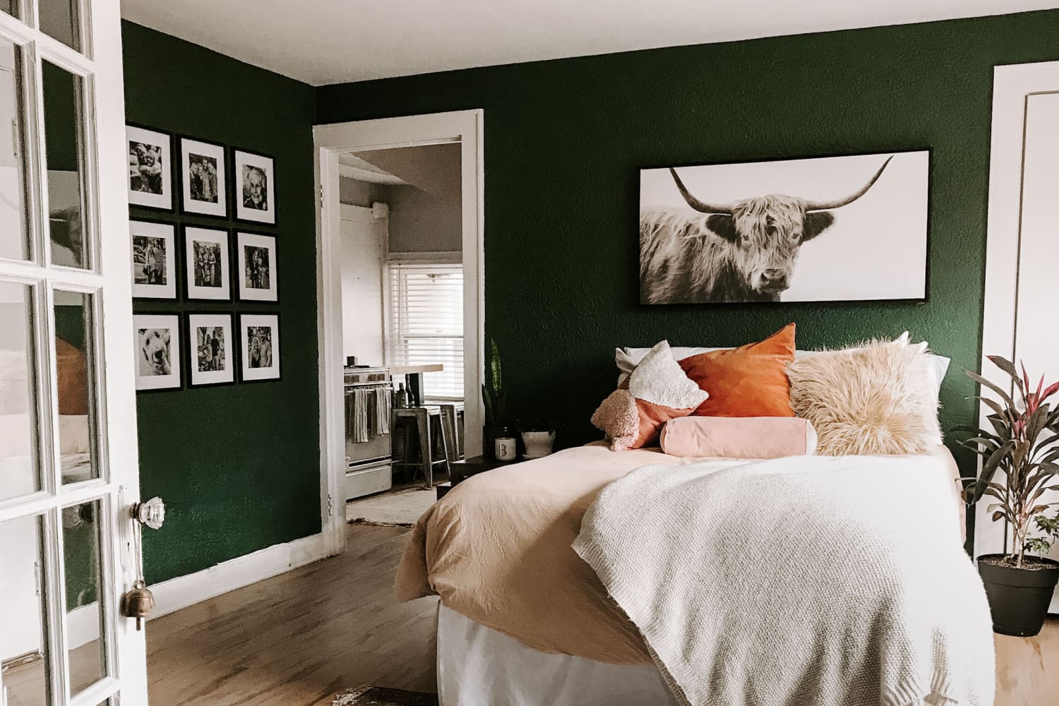 Bedroom painting sales